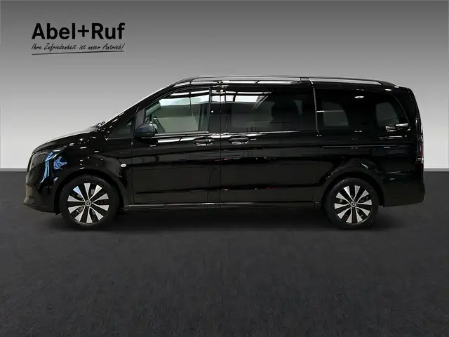 Mercedes-Benz Vito view 5