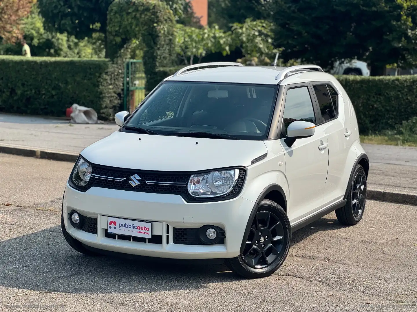 Suzuki Ignis 1.2 Dualjet 4WD All Grip Top Biały - 1