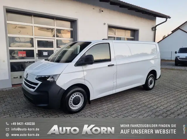 Volkswagen T7 Transporter Kastenwagen 2.0 TDI Langer Radstand