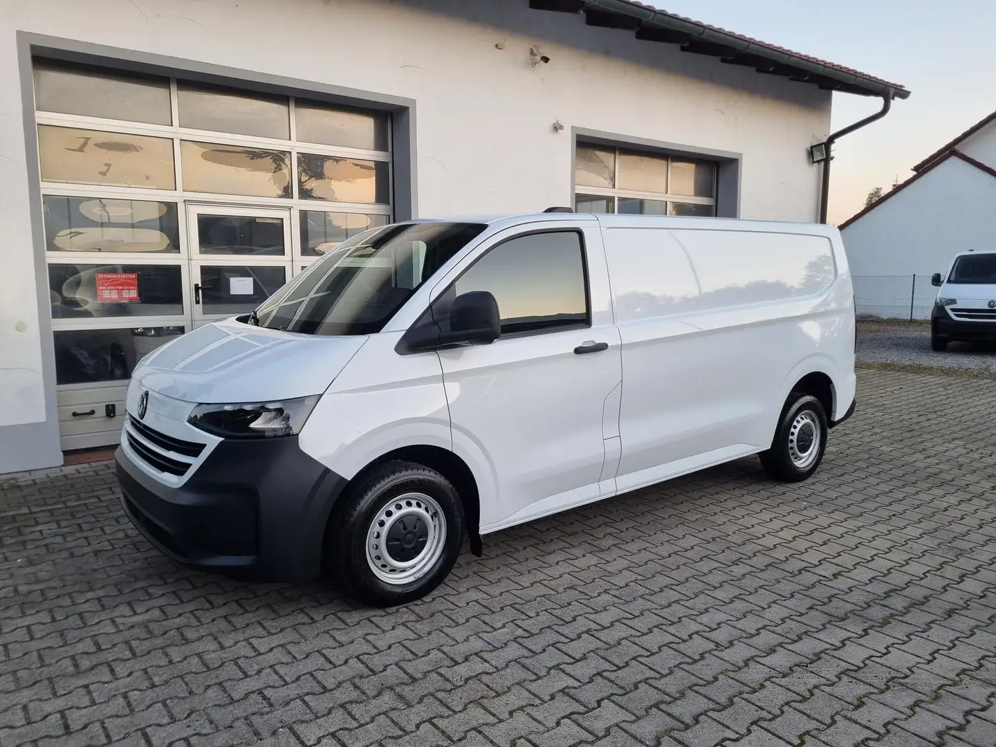 Volkswagen T7 Transporter Kastenwagen 2.0 TDI Langer Radstand Белый - 2