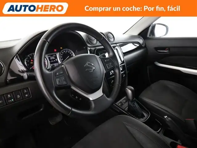 Suzuki Vitara view 12