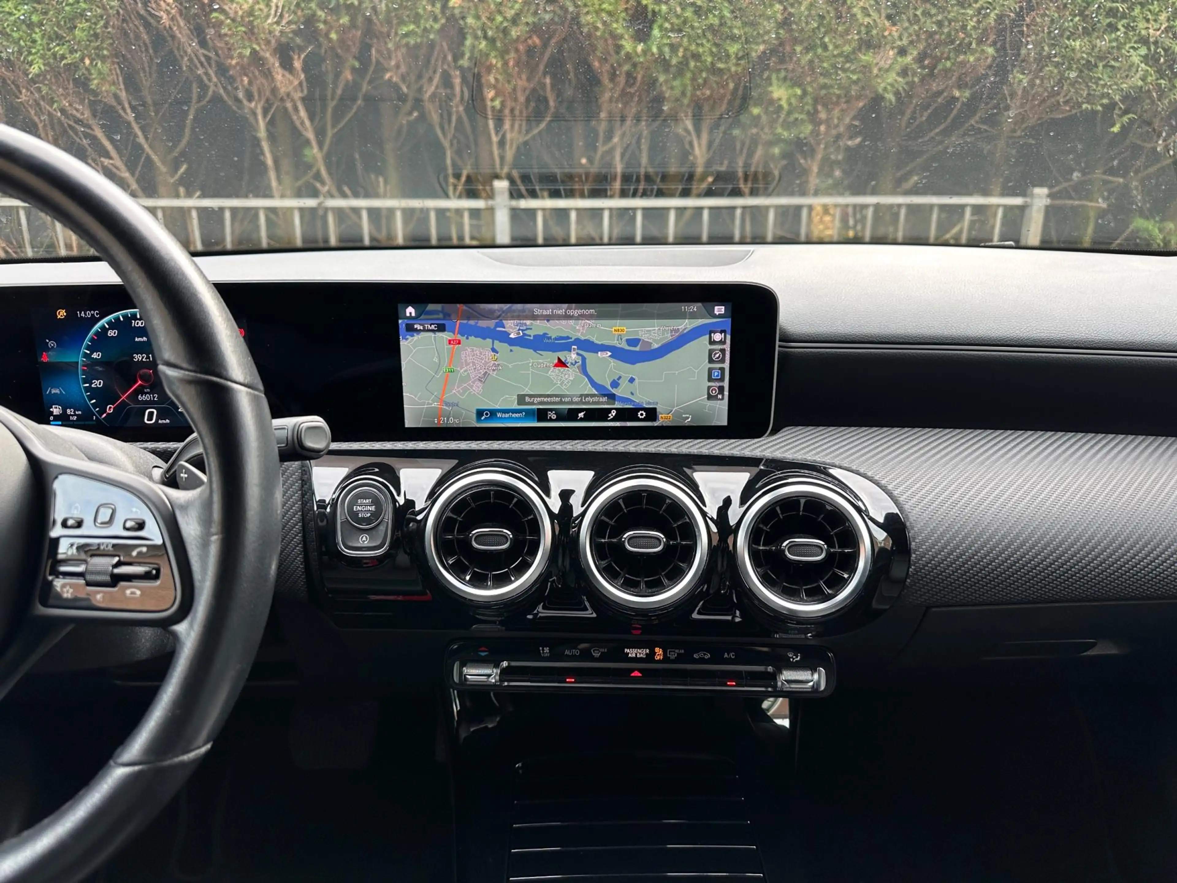 Mercedes-Benz CLA 180 Shooting Brake AUTOMAAT|CRUISE/CAMERA/PDC/BLACK — photo 6