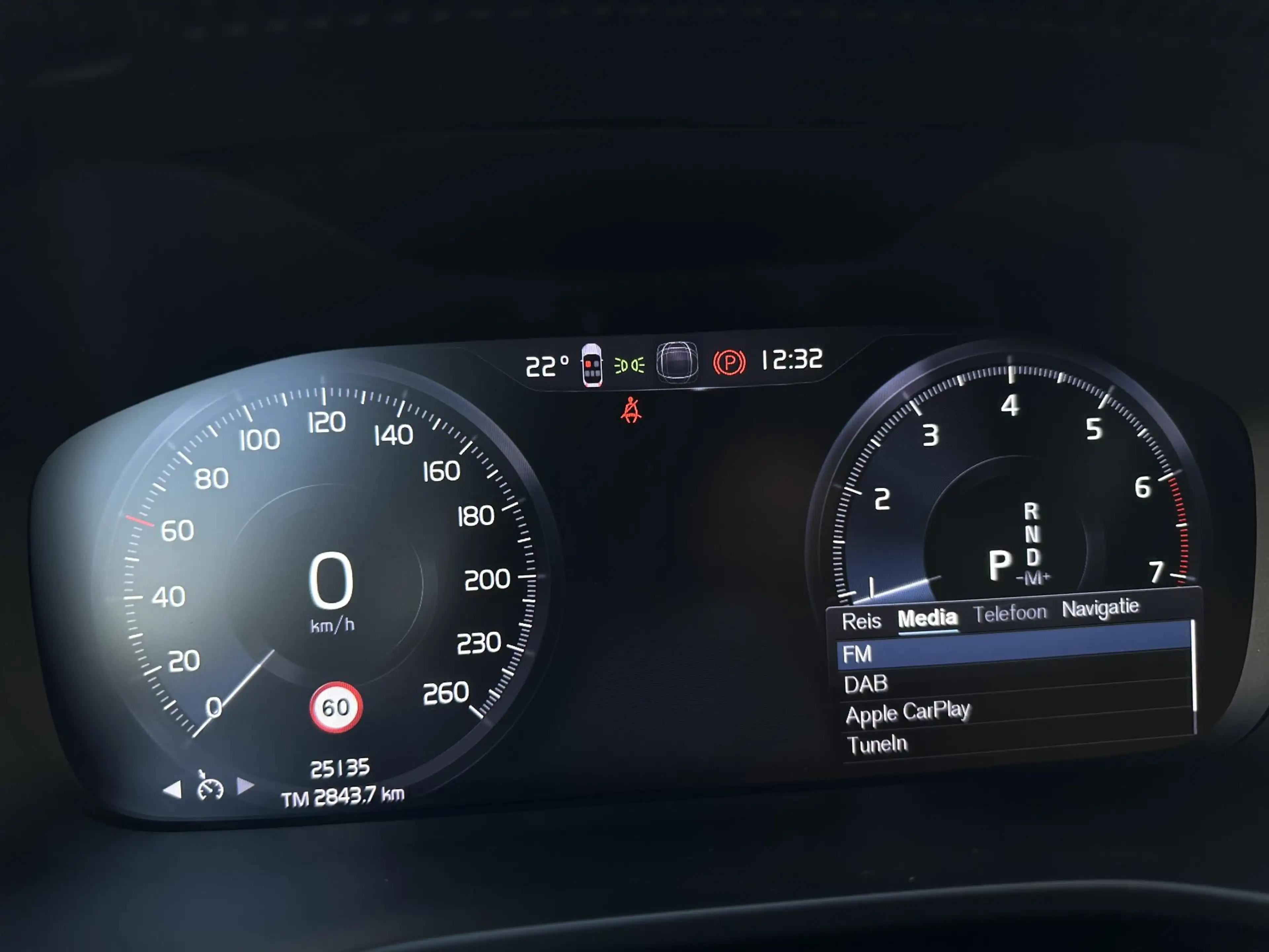 Volvo XC40 1.5 T2 Momentum Business | Camera/Carplay/Lederen — photo 41