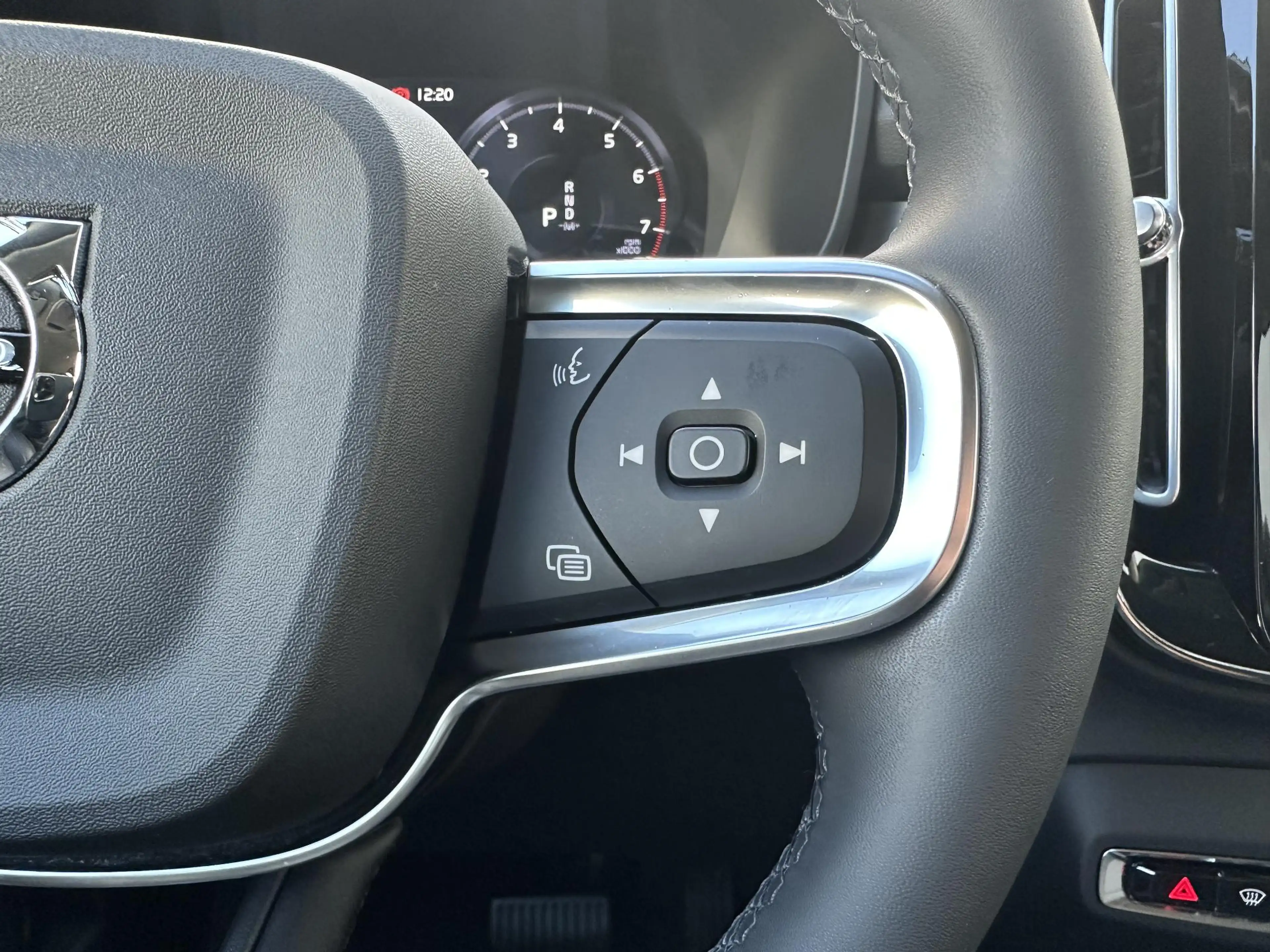 Volvo XC40 1.5 T2 Momentum Business | Camera/Carplay/Lederen — photo 15