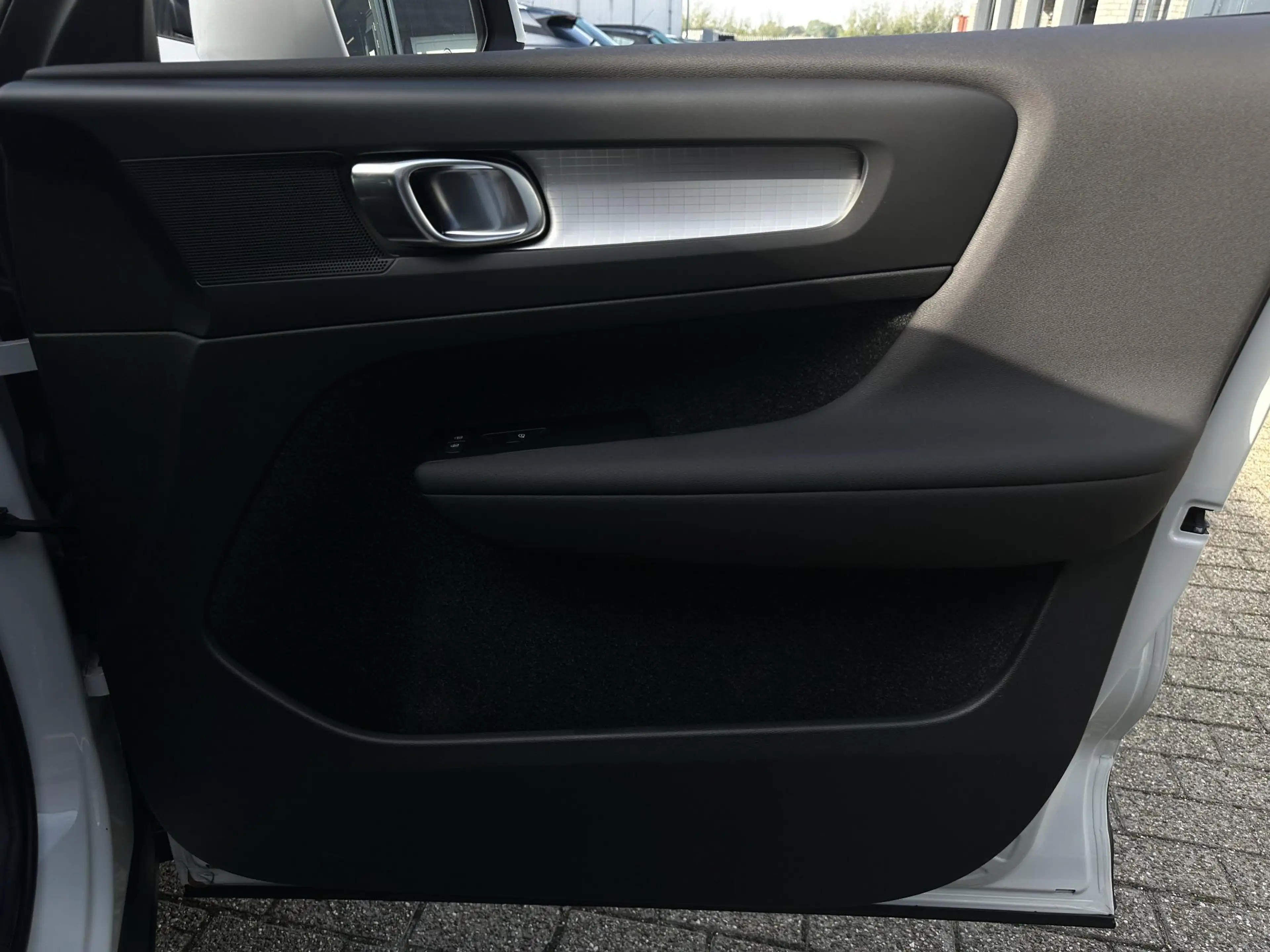 Volvo XC40 1.5 T2 Momentum Business | Camera/Carplay/Lederen — photo 22
