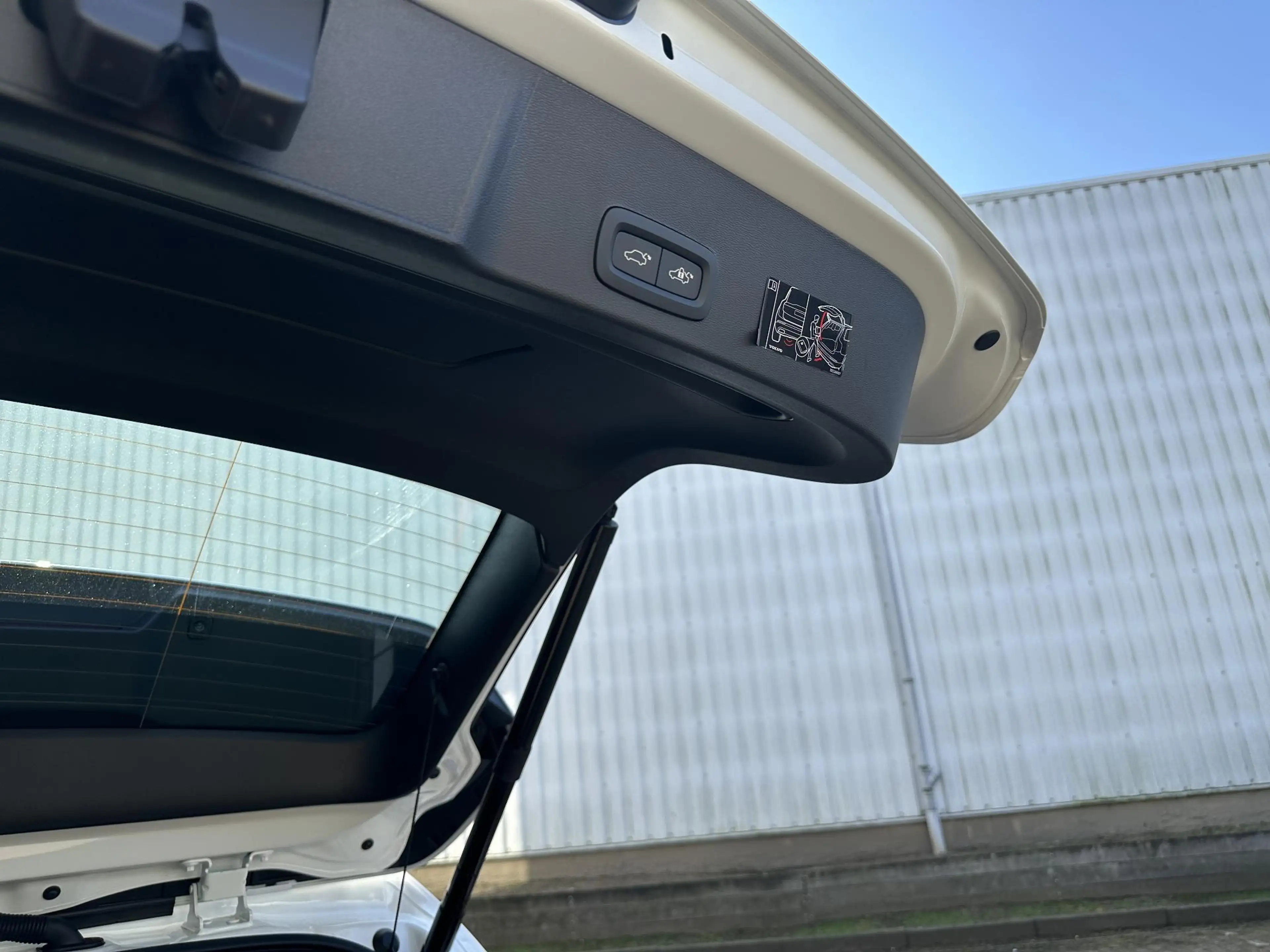 Volvo XC40 1.5 T2 Momentum Business | Camera/Carplay/Lederen — photo 26