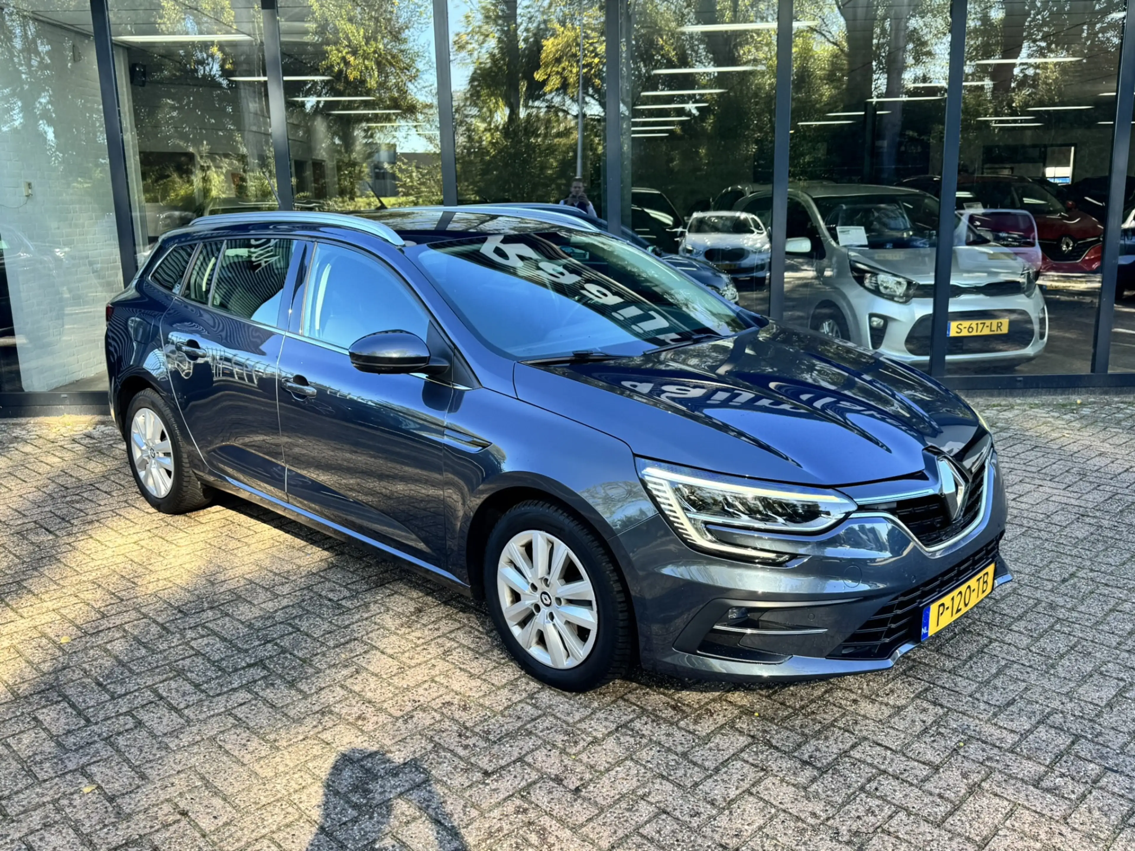 Renault Megane Estate 1.3 TCe Business Automaat*Navi*ECC*EXPORT/E — photo 4