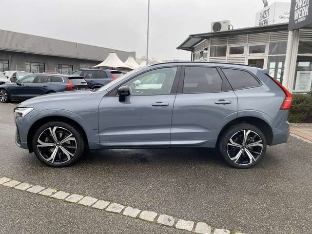 Volvo XC60 Ultimate Dark B5 AWD HUD Luftfederung AD Niveau AH