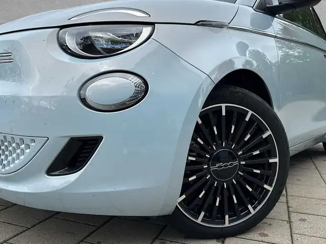 Fiat 500 view 13