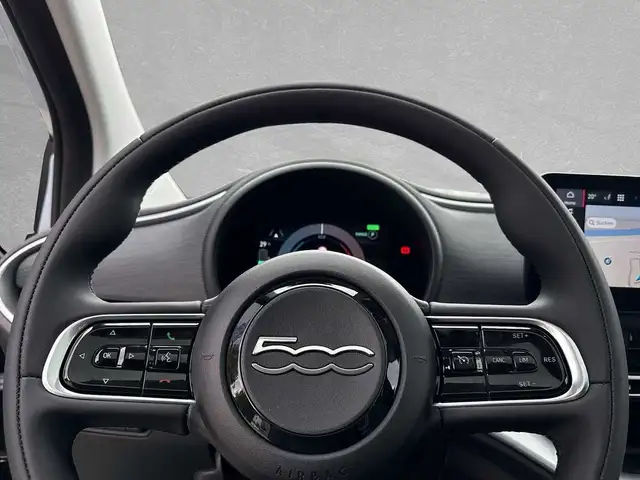 Fiat 500 view 11