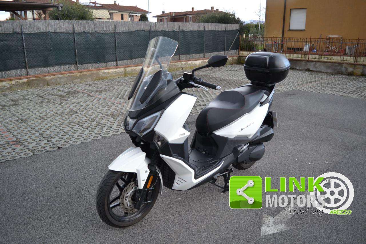 SYM Joyride 300 2023 FINANZIABILE