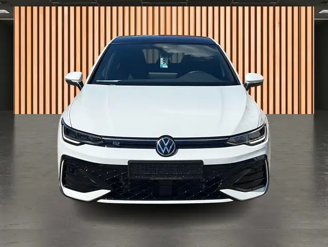 Volkswagen Golf view 15