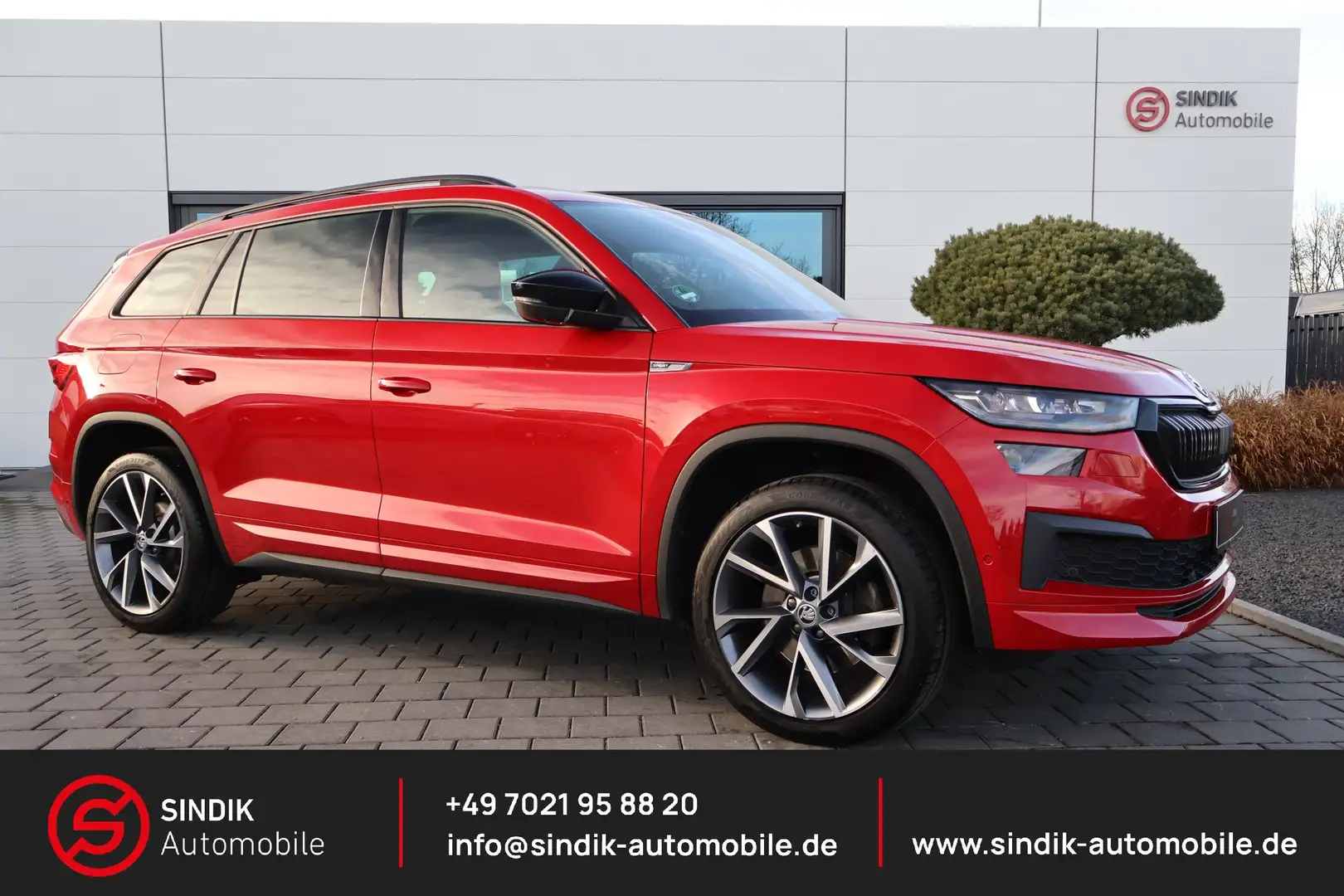 Skoda Kodiaq 2.0 TDI 4x4 Sportline-Pano-el.AHK-el.Sitz Rouge - 1