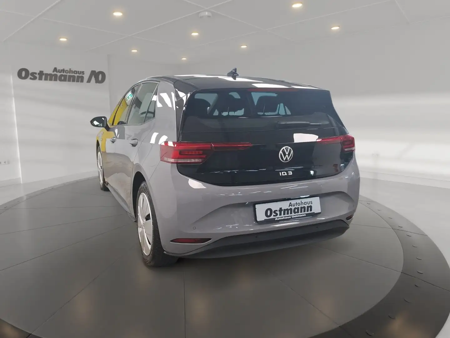 Volkswagen ID.3 Pure Performance ACC PDC Navi CarPlay Grau - 2