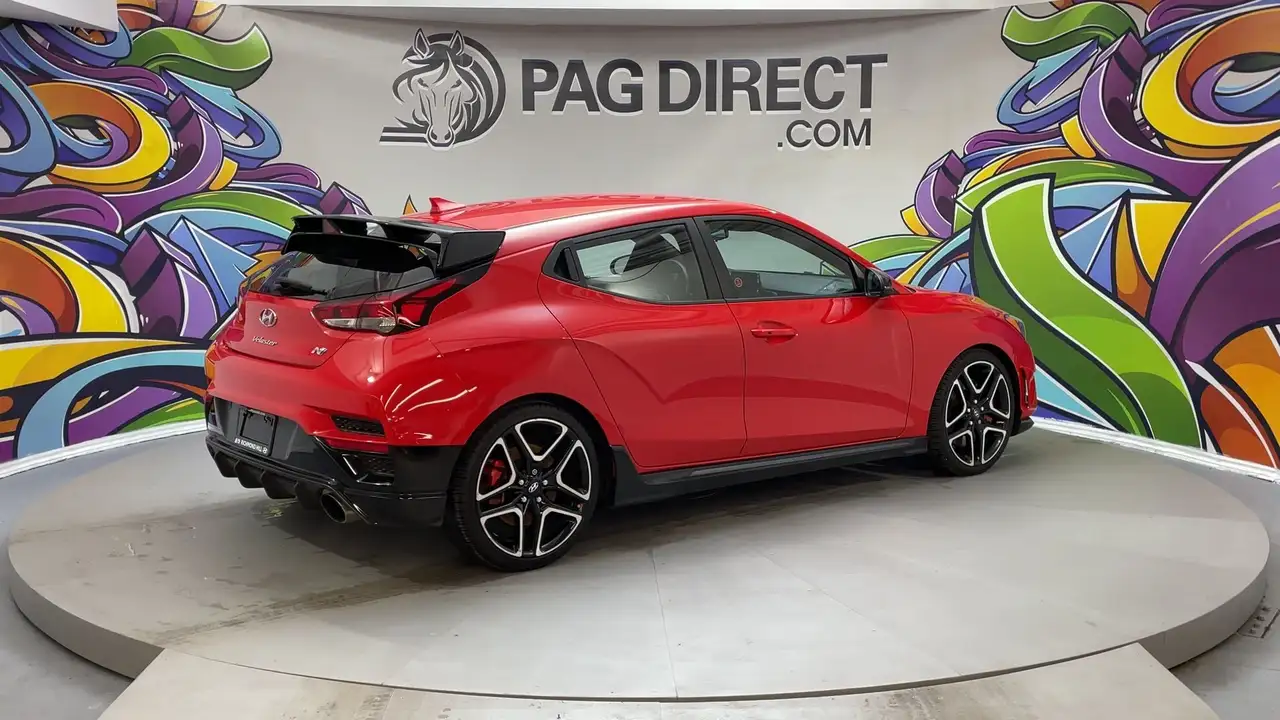 Hyundai VELOSTER photo Hyundai VELOSTER