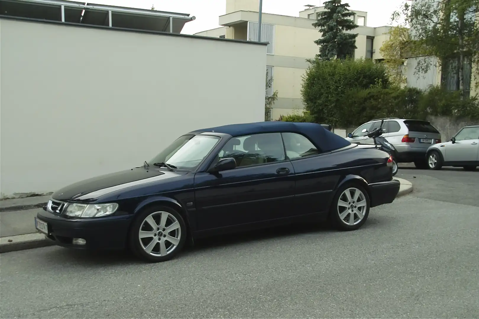 Saab 9-3 9-3 Cabrio 2,0t Ecopower Blau - 1