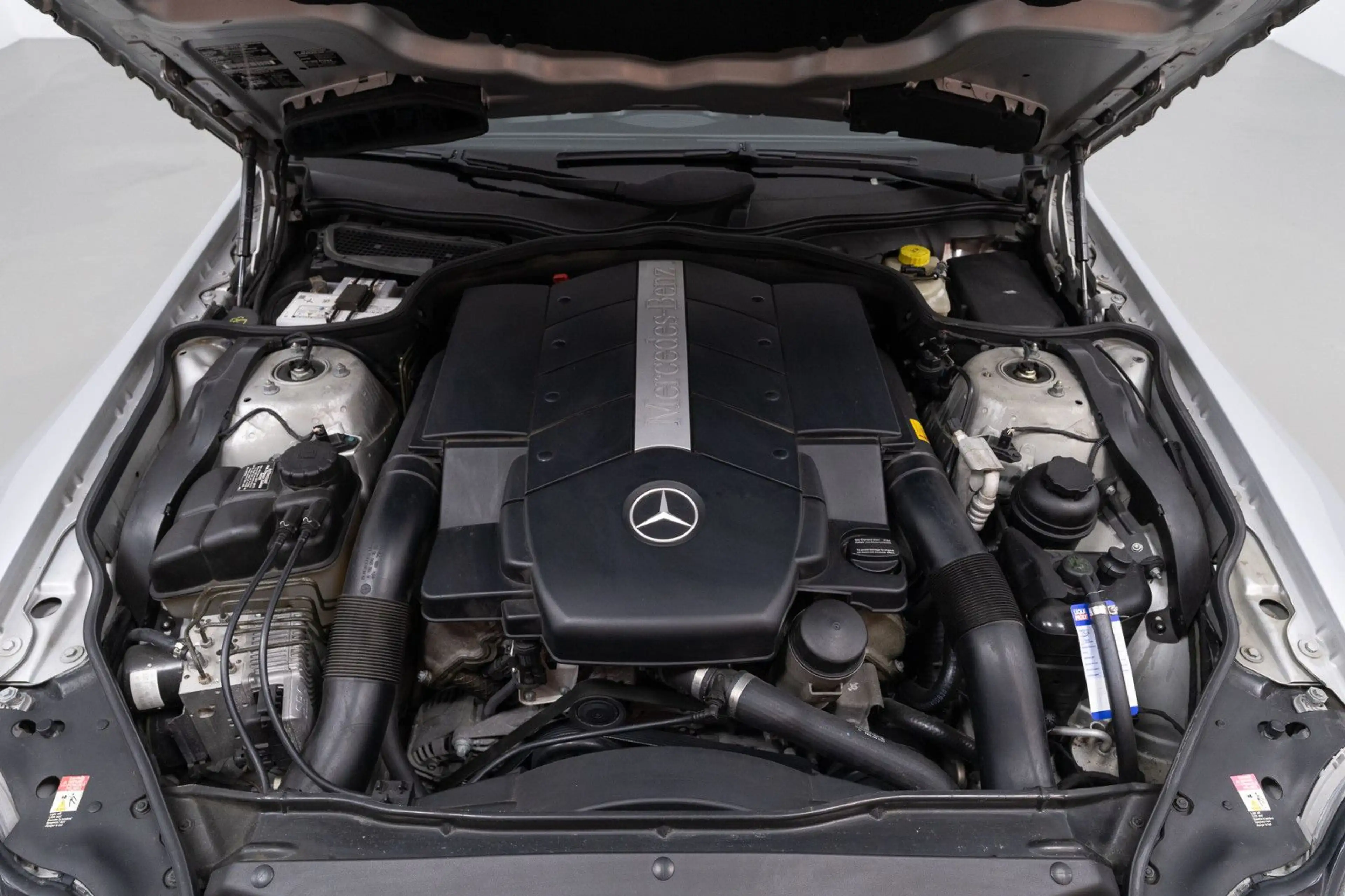 Mercedes-Benz SL 500 — photo 7