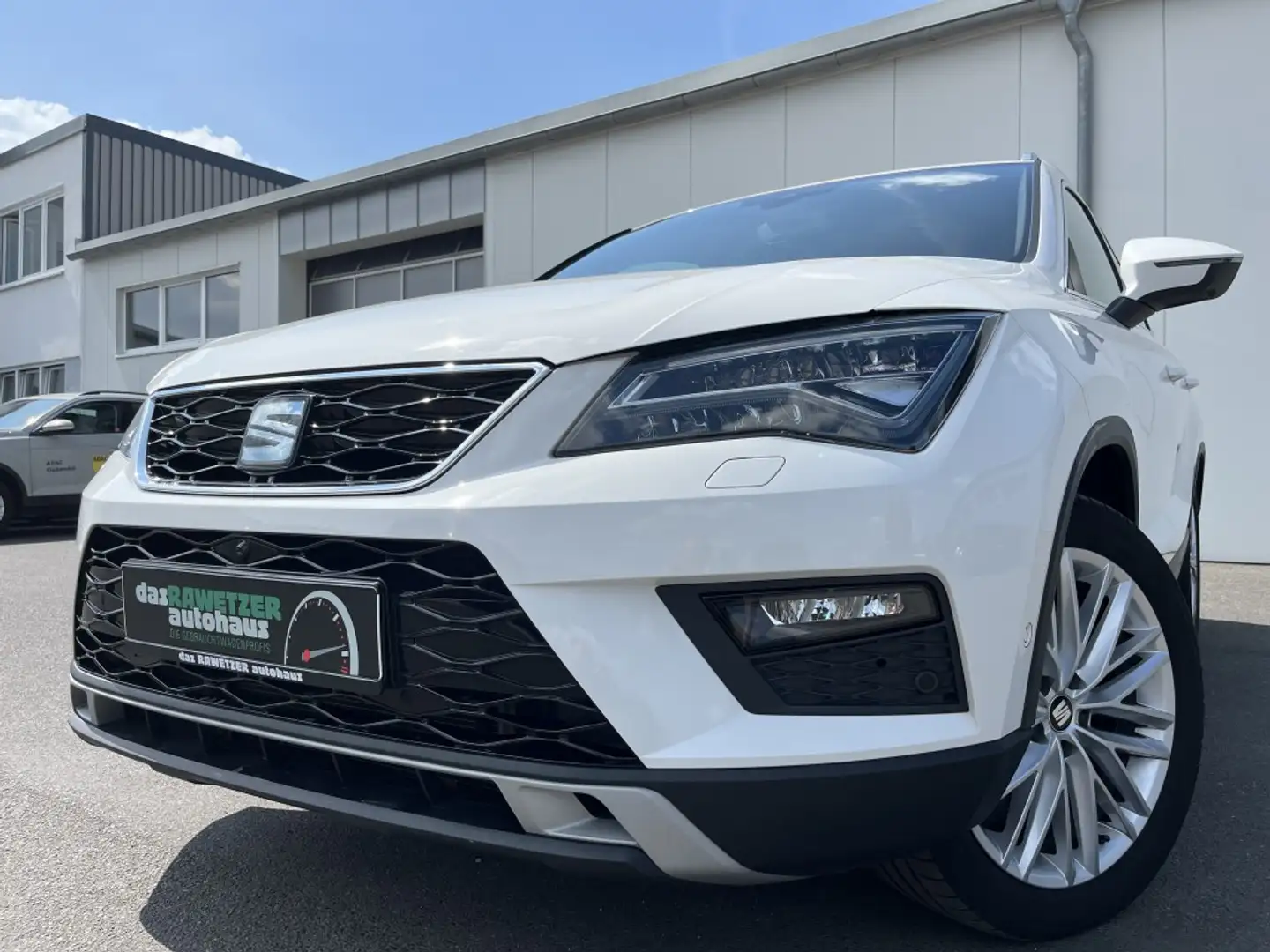 SEAT Ateca 2.0 TDI DSG XCELLENCE 144€ m. 20% Anzahlung DAB Weiß - 1