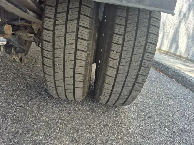 Ford Transit view 8