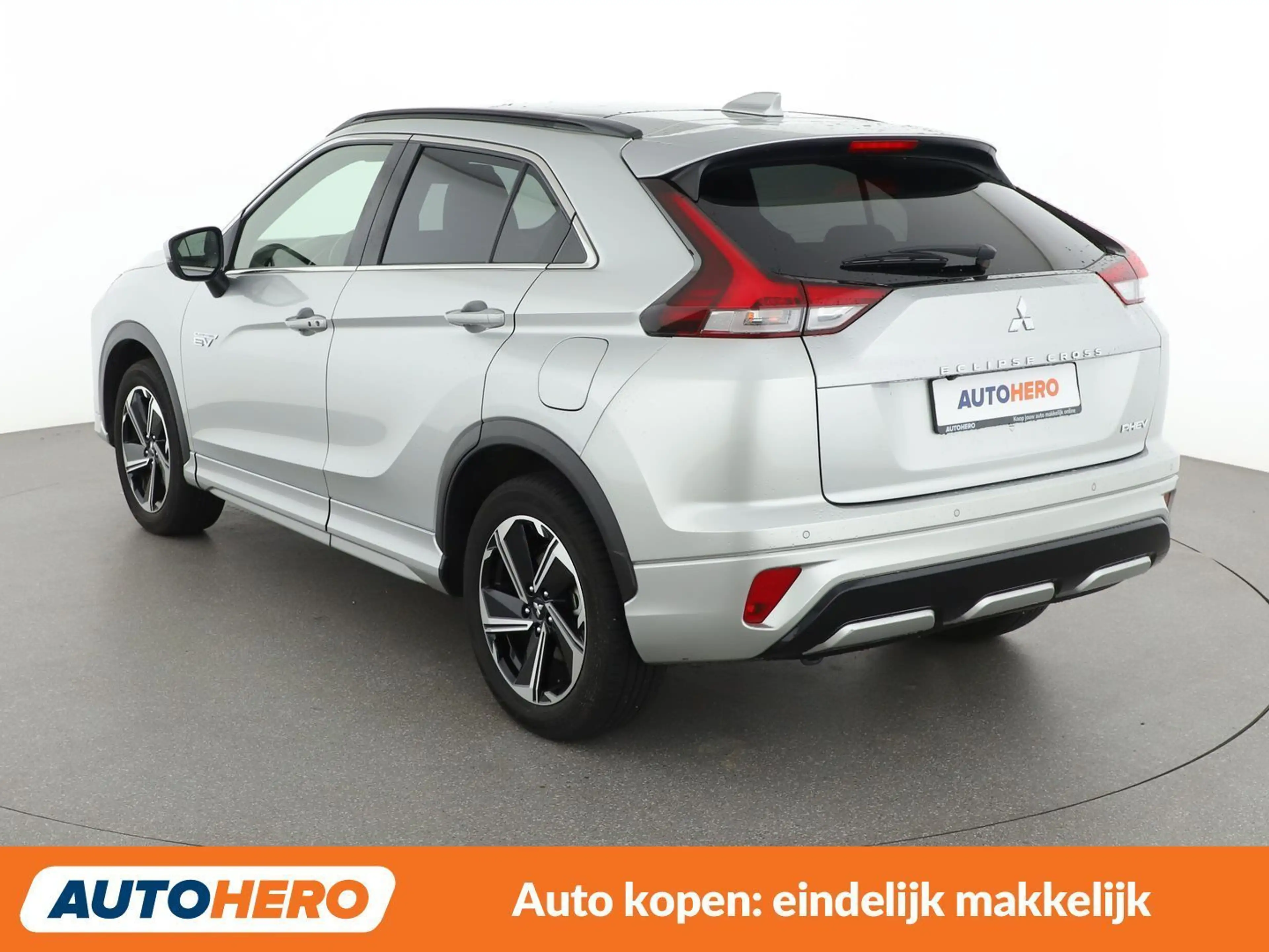 Mitsubishi Eclipse Cross 2.4 Plug-in Hybrid Top 4WD — photo 4