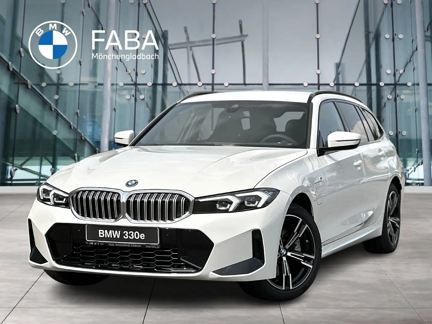 BMW 330 e Touring M Sportpaket DAB LED RFK Tempomat Weiß - 1