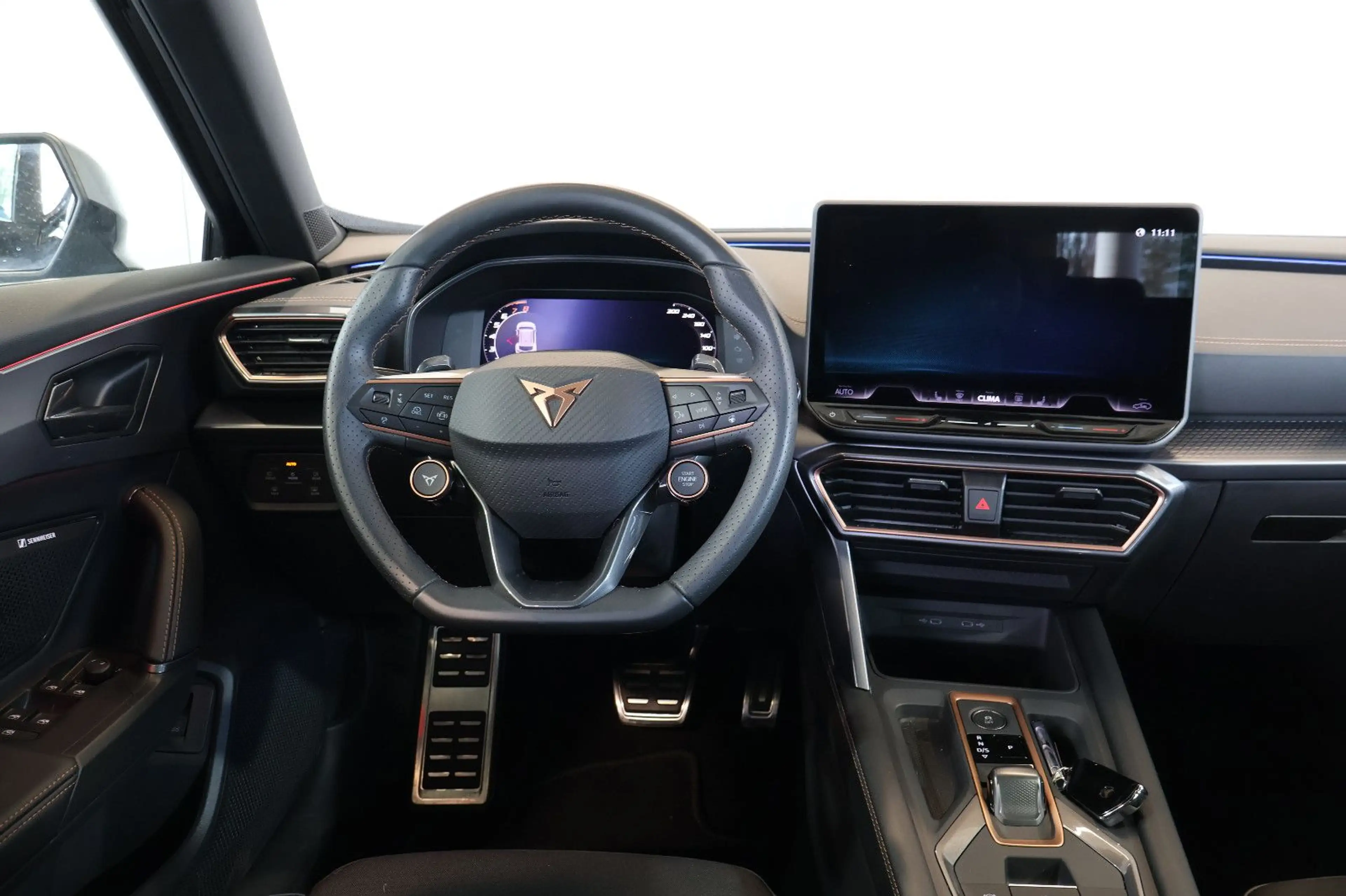 CUPRA Formentor 1.5 eTSI SENNHEISER+ACC+360°+KEY+18" — photo 8