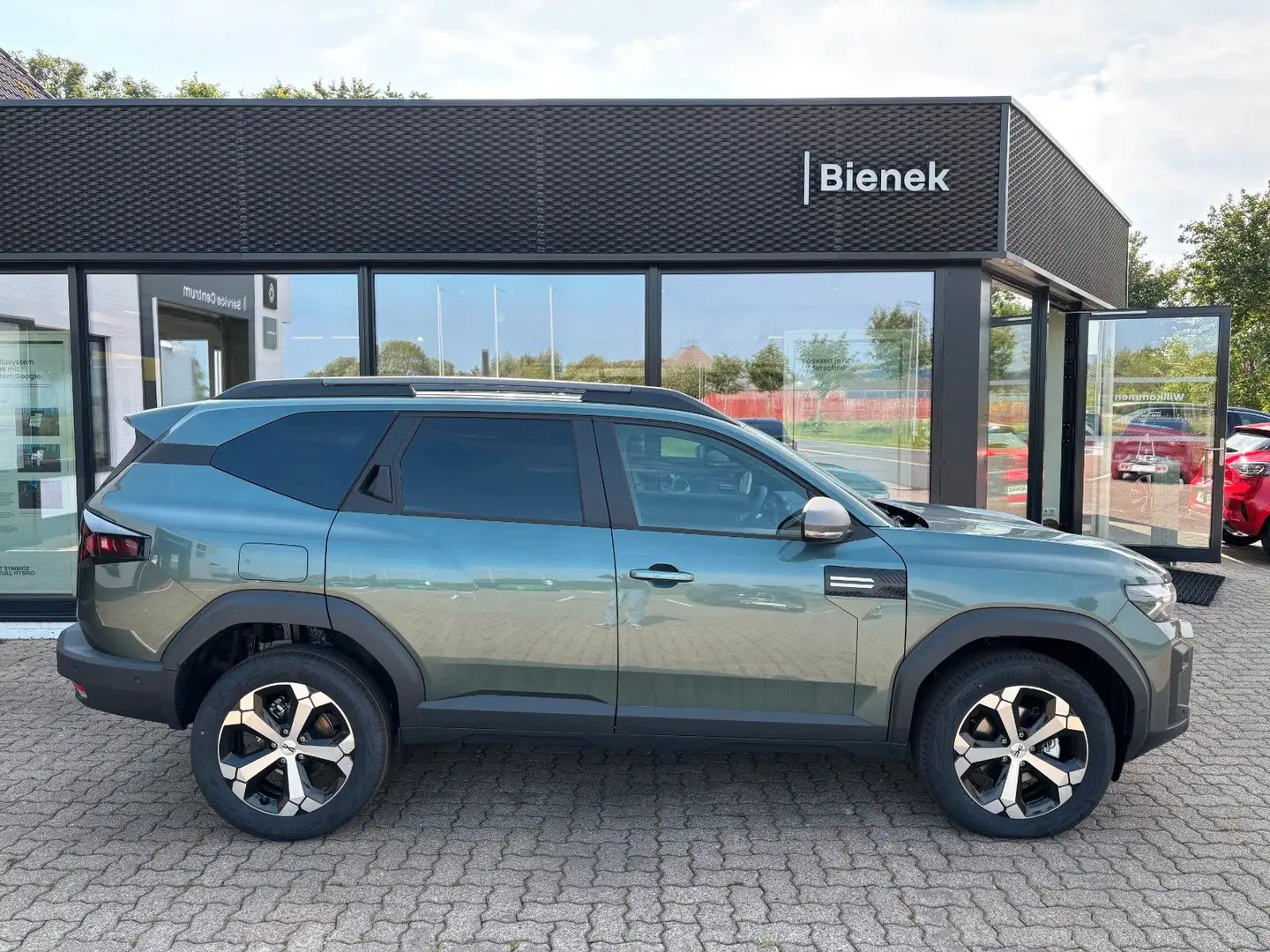 Dacia Bigster Journey TCe 140 Groen - 1