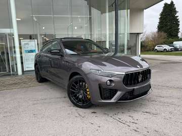 Levante 3.0 V6 BiTurbo Modena ***45447€ HTVA***