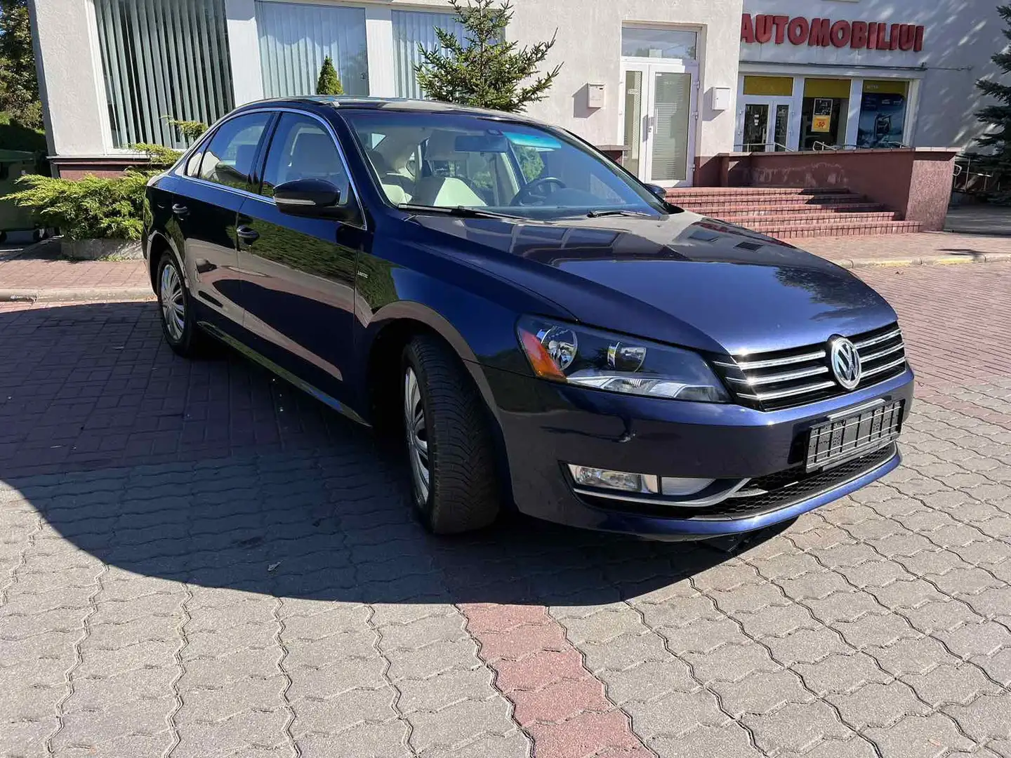 Volkswagen Passat 1.8 TSI SPECIAL EDITION - 1