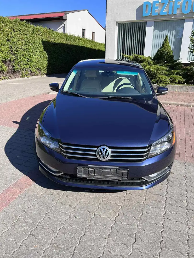 Volkswagen Passat 1.8 TSI SPECIAL EDITION - 2