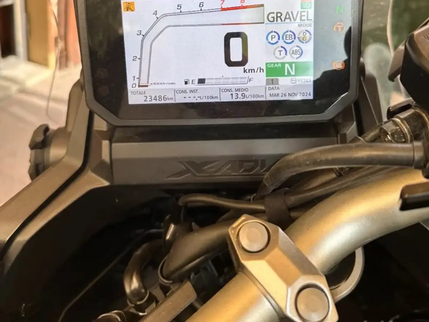 Honda X-ADV Gri - 2
