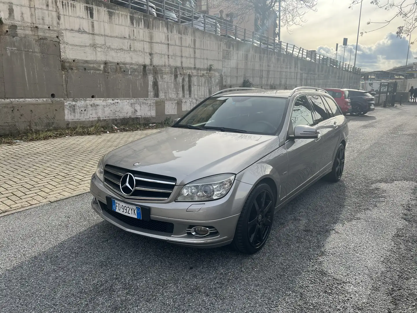 Mercedes-Benz C 220 Estate 220CDI Avantgarde - 1