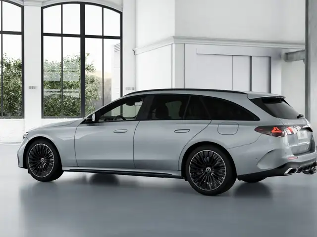 Mercedes-Benz E 300 de 4MATIC T-Modell mit EQ Hybrid Technologie Öster Ansicht 18