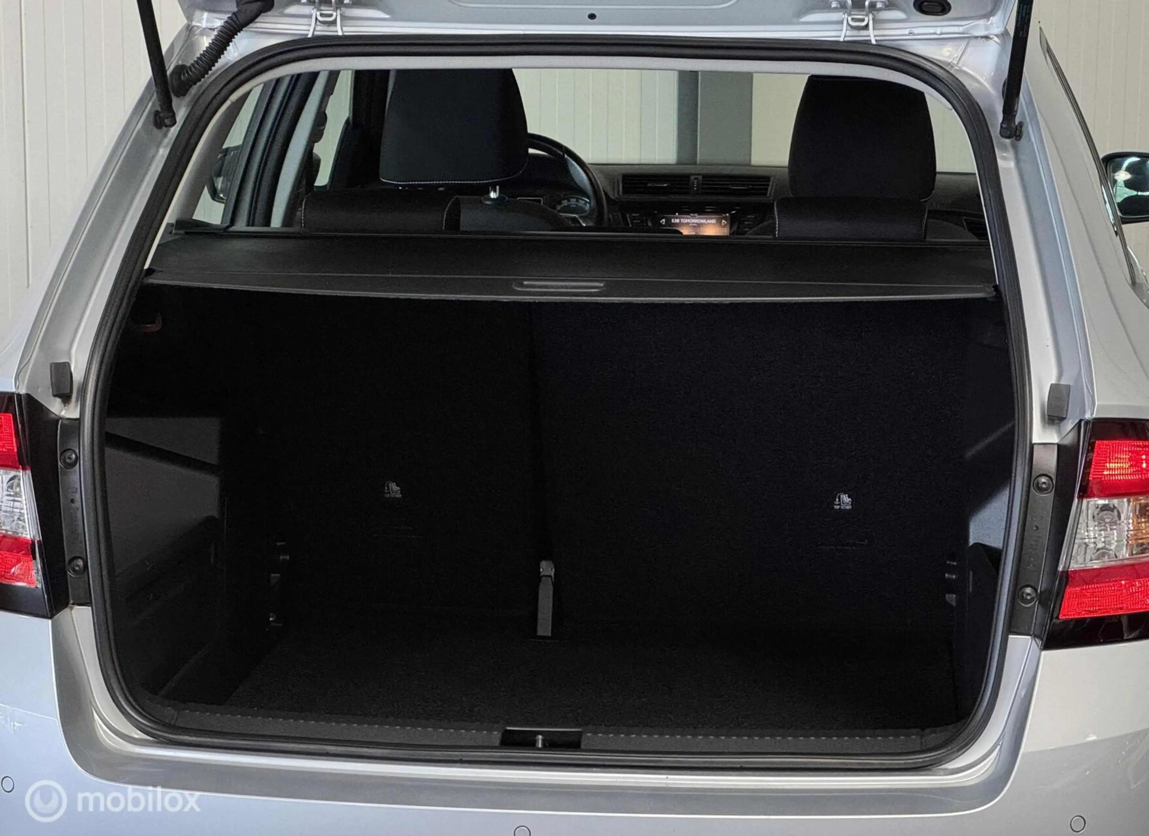 Skoda Fabia Combi 1.0 TSI Ambition [ Carplay parkpilot cruise — photo 12