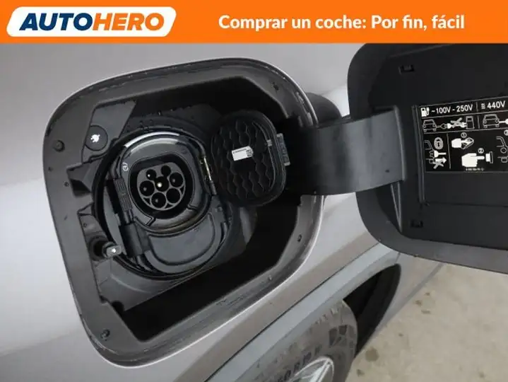 Mercedes-Benz GLA 2020, foto 70
