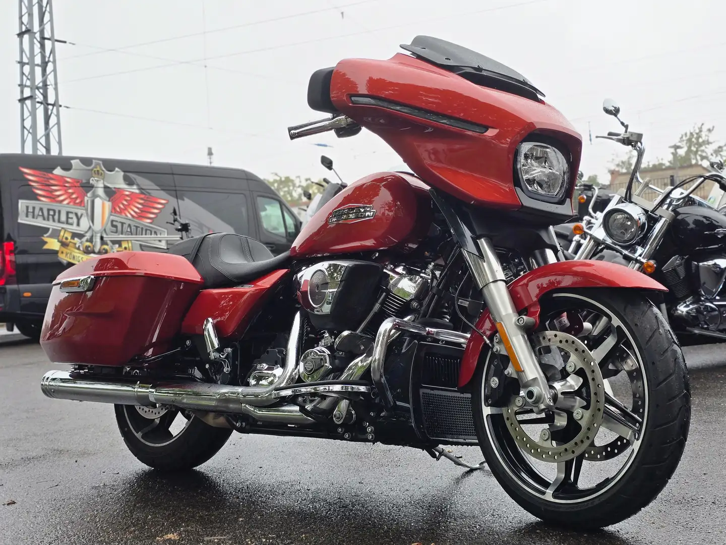 Harley-Davidson Street Glide FLHX Street Glide Orange - 1
