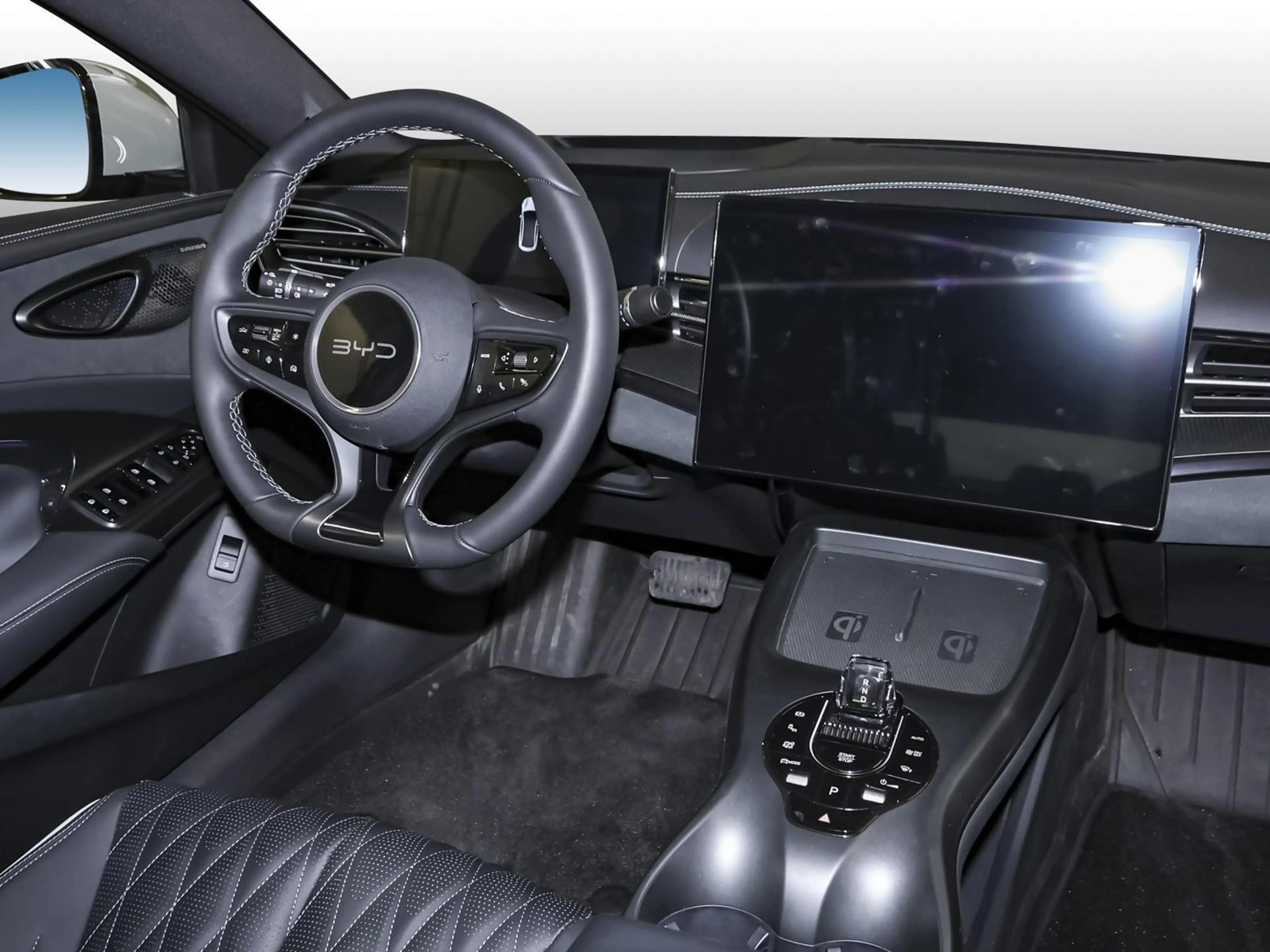 BYD Seal Excellence AWD LEDER NAVI SHZ PDC KLIMA BT — photo 5