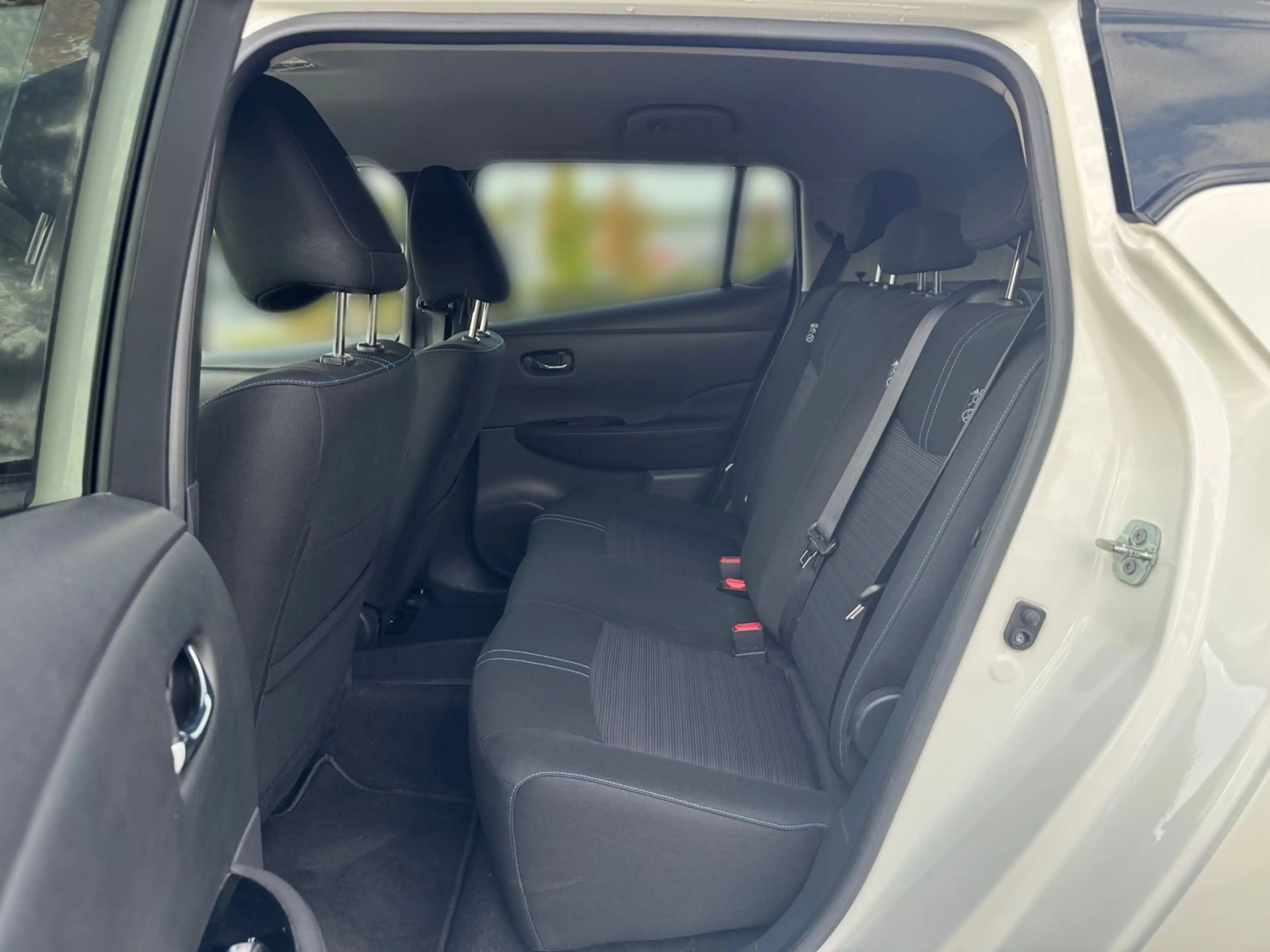 Nissan Leaf N-Connecta |40KwH|KAMERA|SHZ|LHZ|KAMERA| — photo 11
