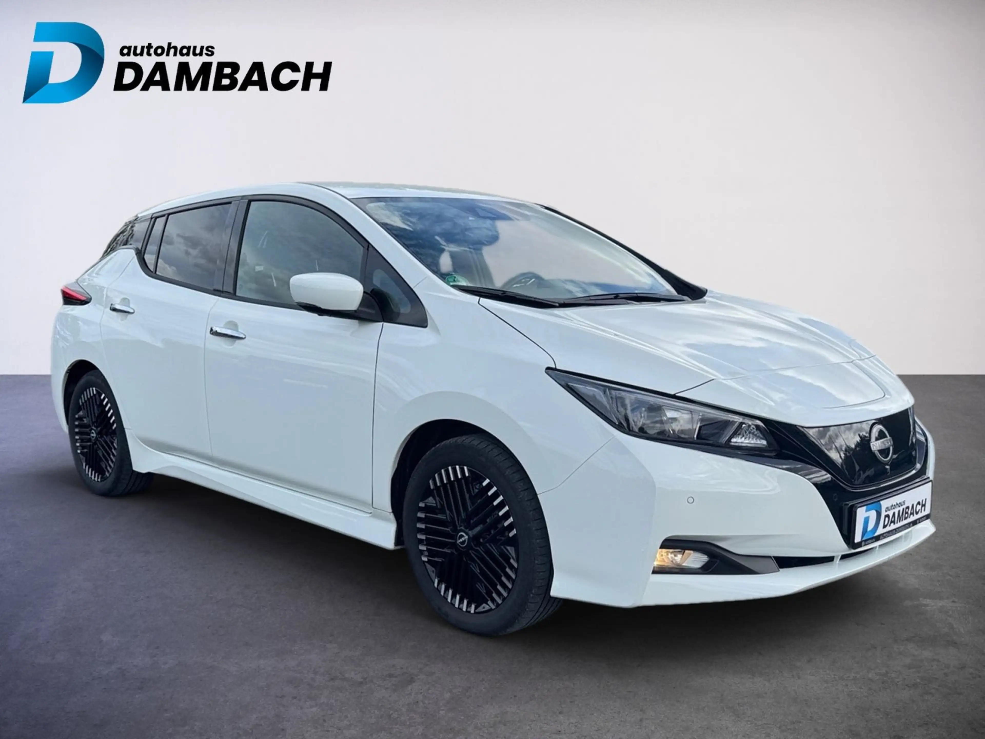 Nissan Leaf N-Connecta |40KwH|KAMERA|SHZ|LHZ|KAMERA| — photo 2