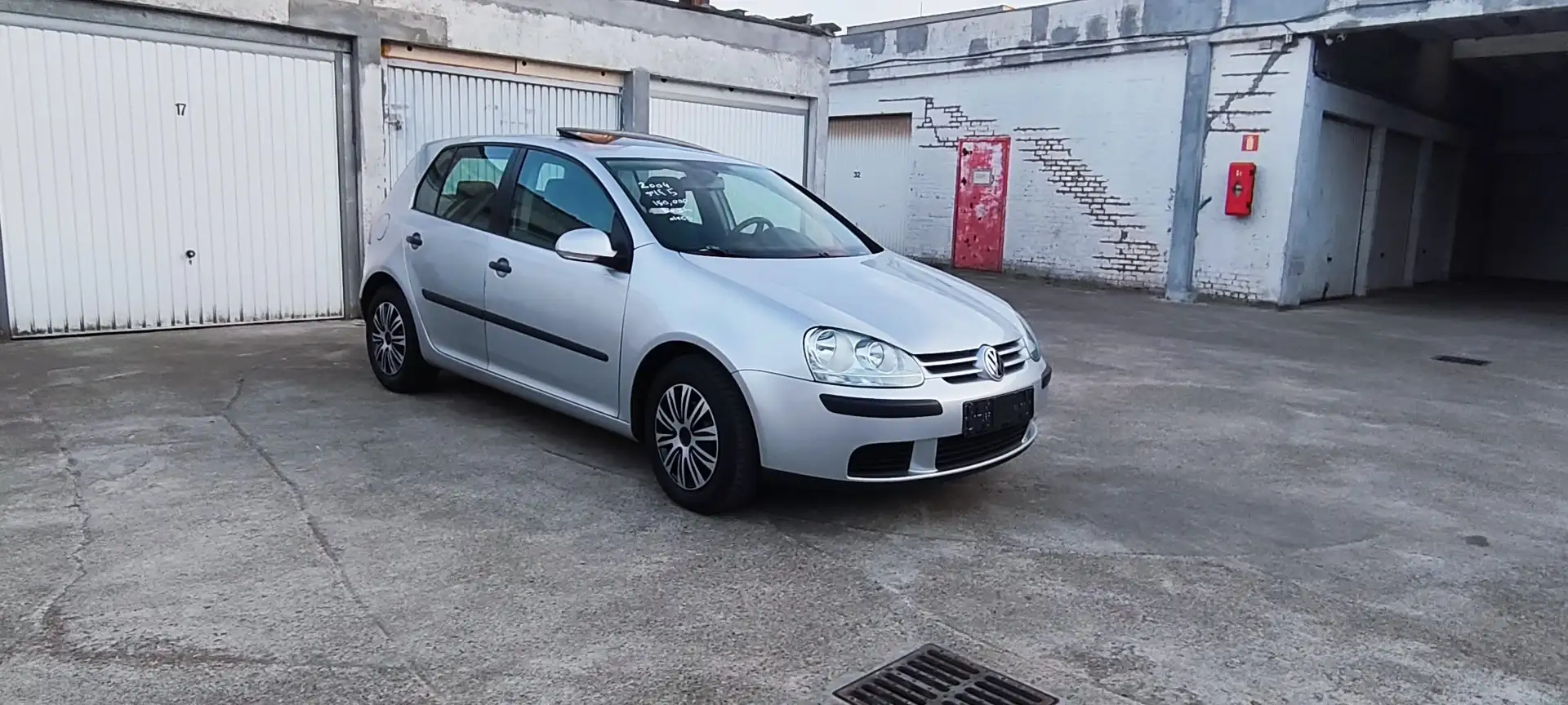 Volkswagen Golf 1.6 Comfortline - 2