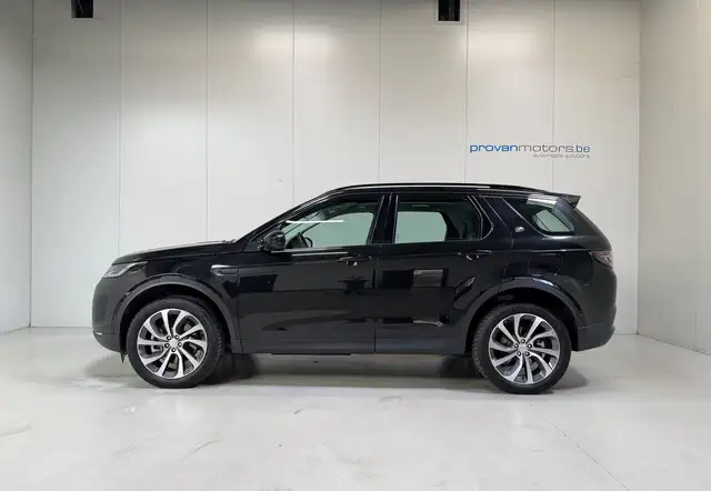 Land Rover Discovery Sport view 7