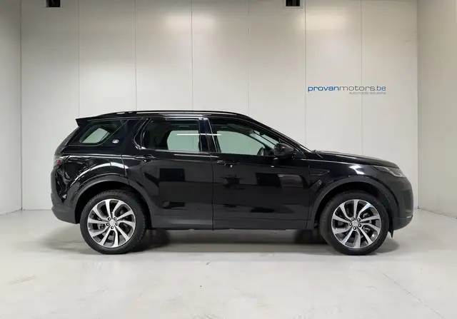 Land Rover Discovery Sport view 25