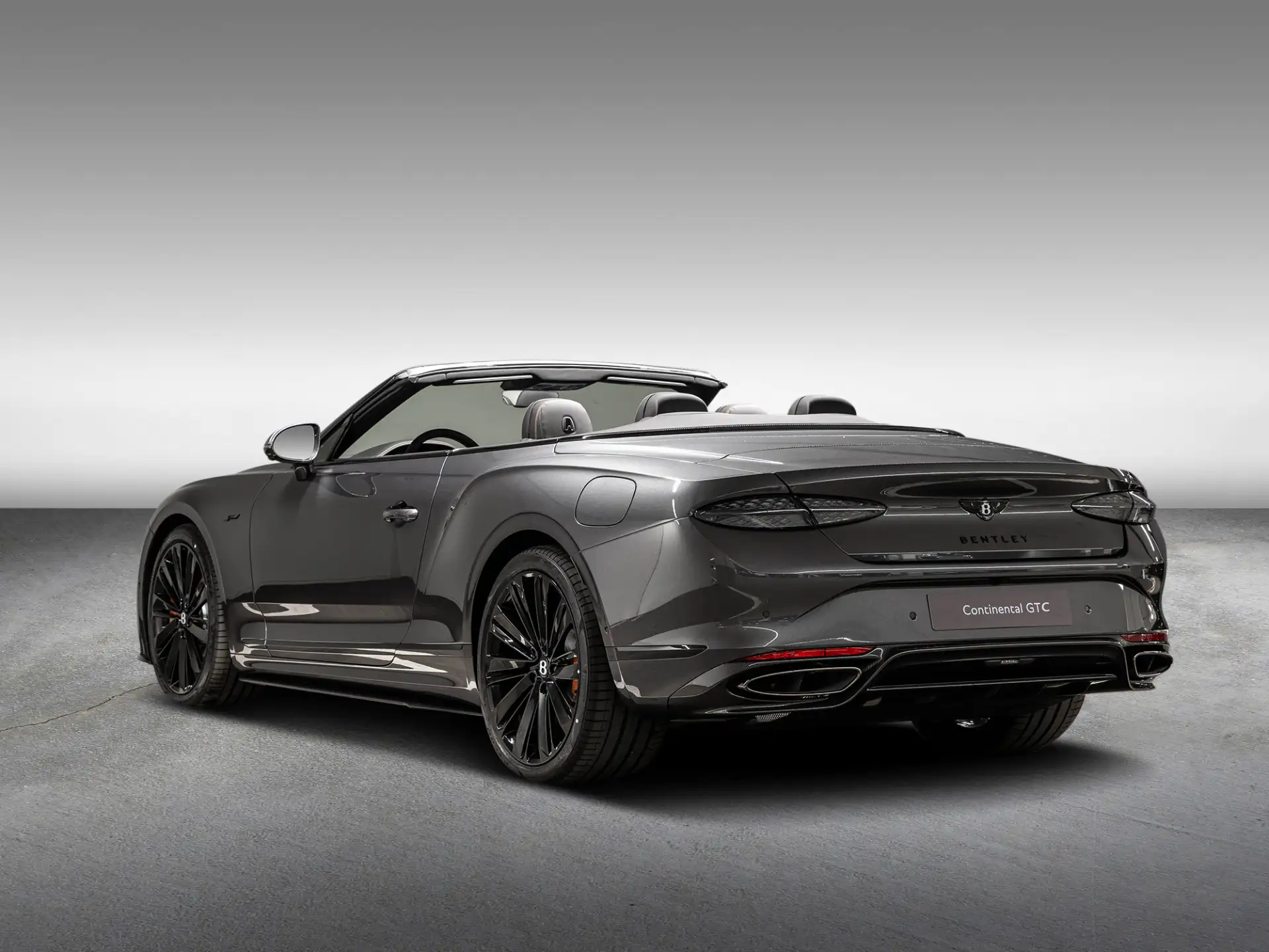 벤틀리 컨티넨탈 4.0 V8 Plug-in Hybrid 2026 건메탈 사진 6