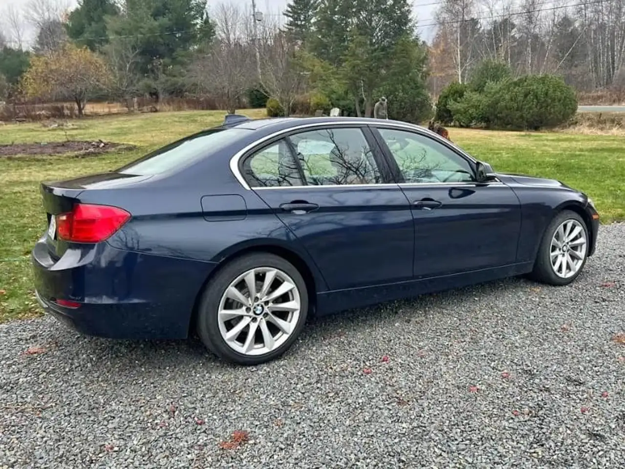 BMW 3 Series снимка BMW 3 Series