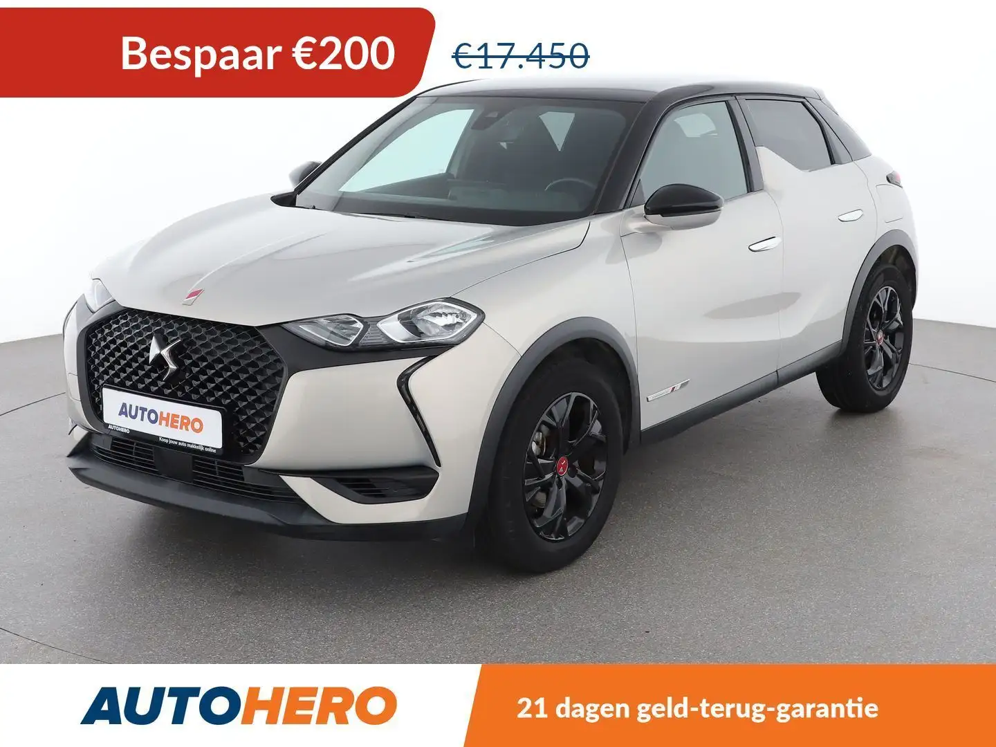 DS Automobiles DS 3 Crossback 1.2 PureTech Performance Line Grijs - 1