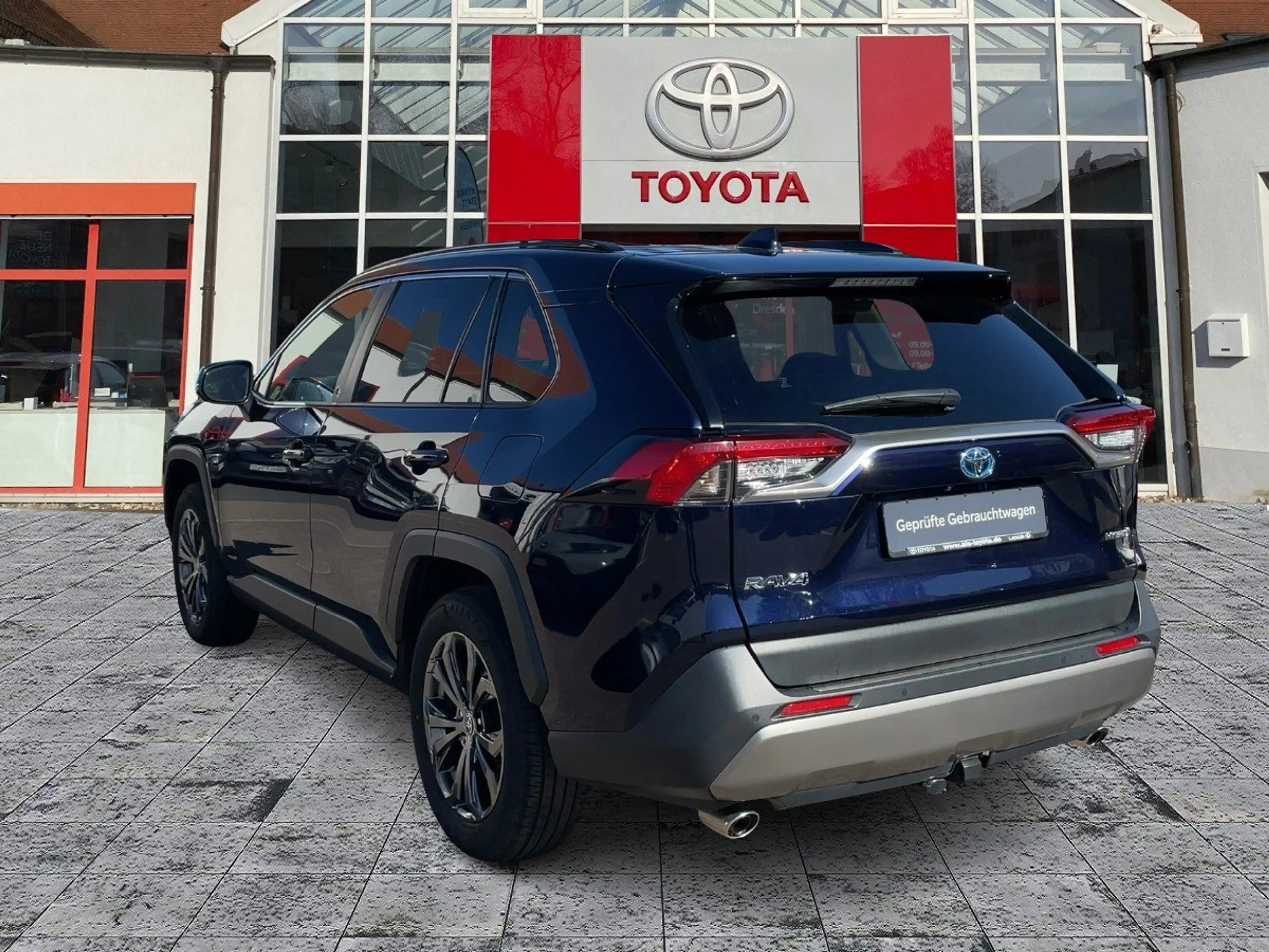 Toyota RAV 4 RAV4 2.5 D Team Deutschland ACC+LED+Navi+SHZ+LM — photo 6