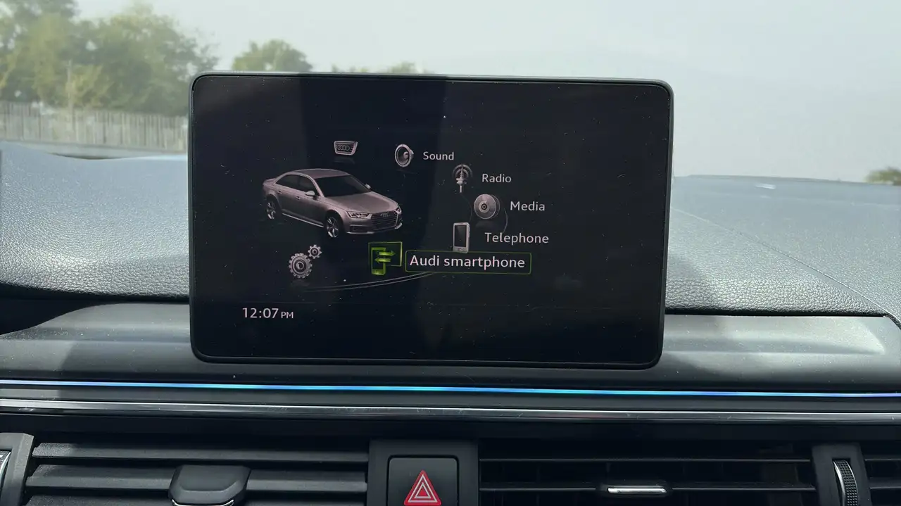 Audi A4 снимка Audi A4