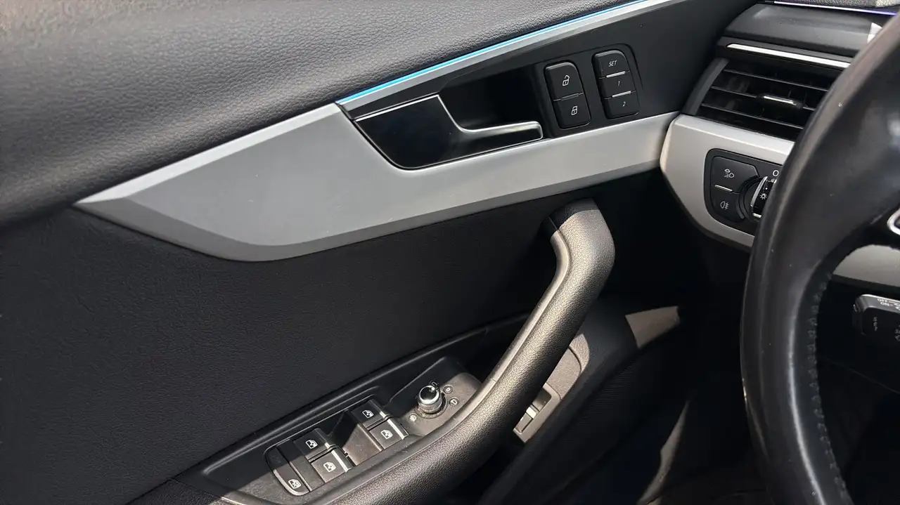 Audi A4 снимка Audi A4