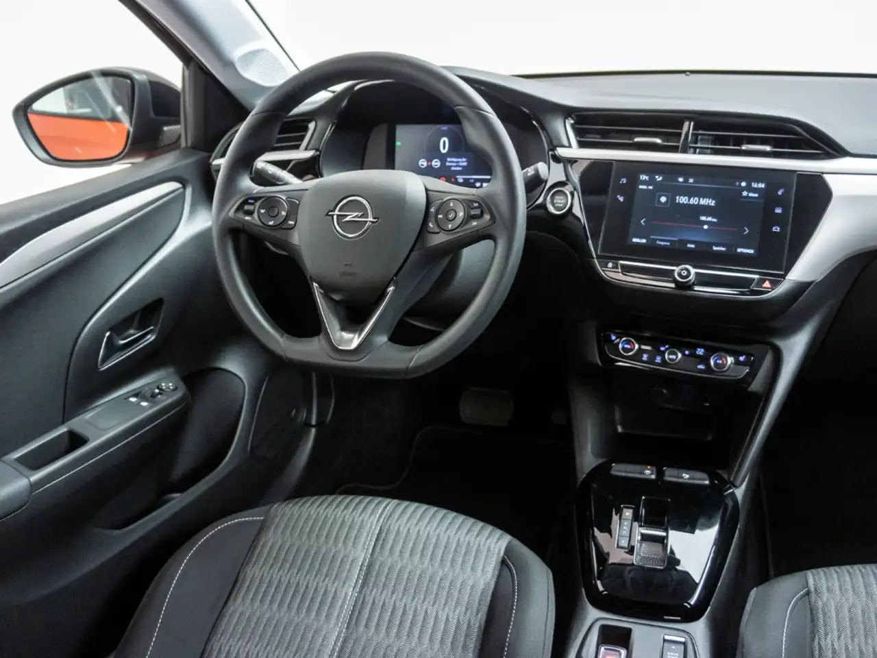Opel Corsa-e F e Edition Automatik PDC Apple Carplay (83) 14