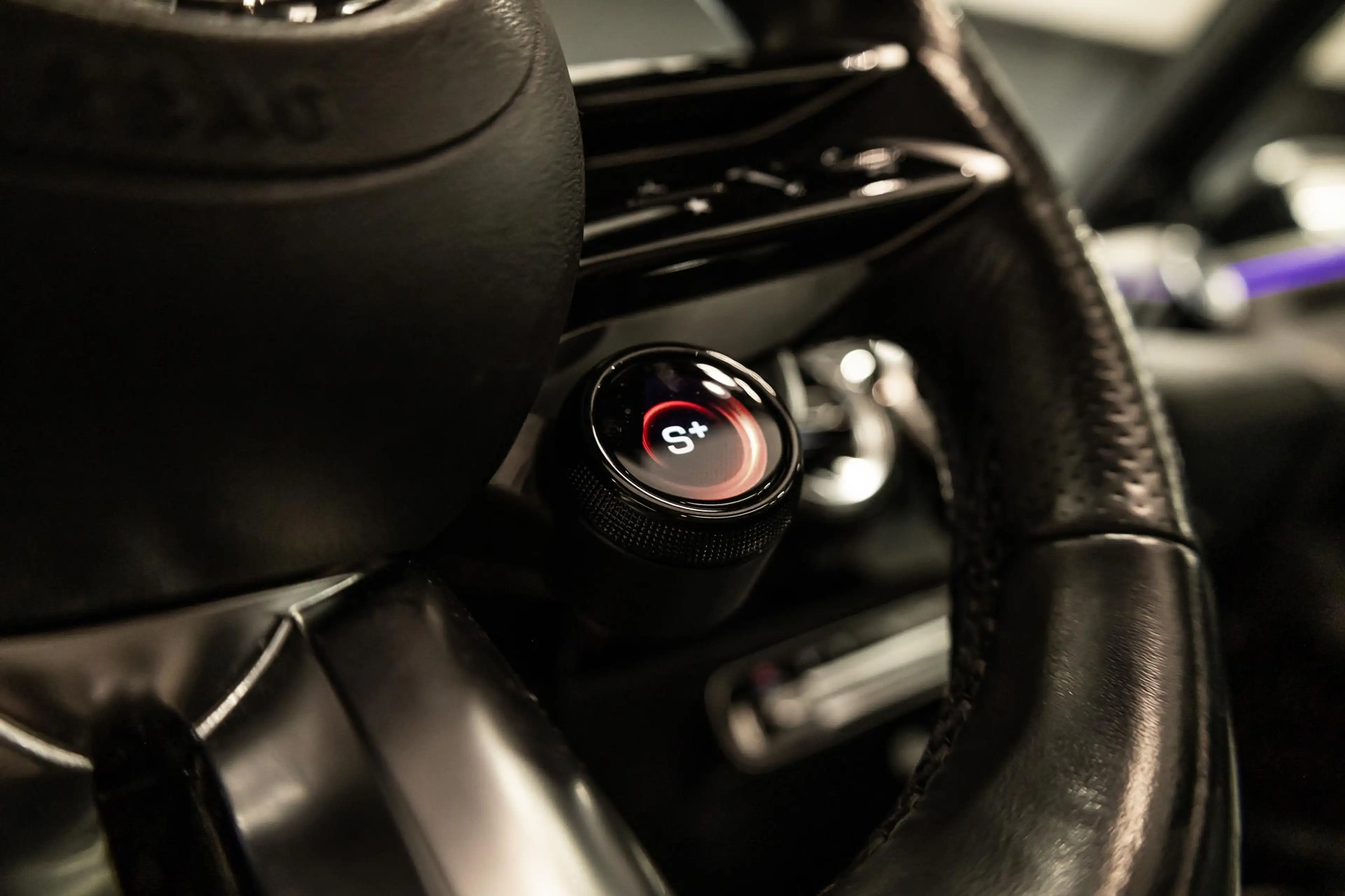 Mercedes-Benz A 35 AMG 4MATIC — photo 11